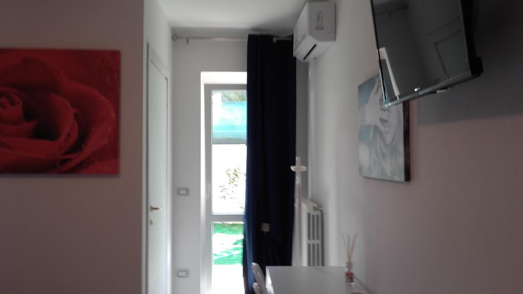 Le Tre Rose Bed & Breakfast Casamassima Eksteriør bilde