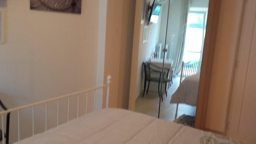 Le Tre Rose Bed & Breakfast Casamassima Eksteriør bilde