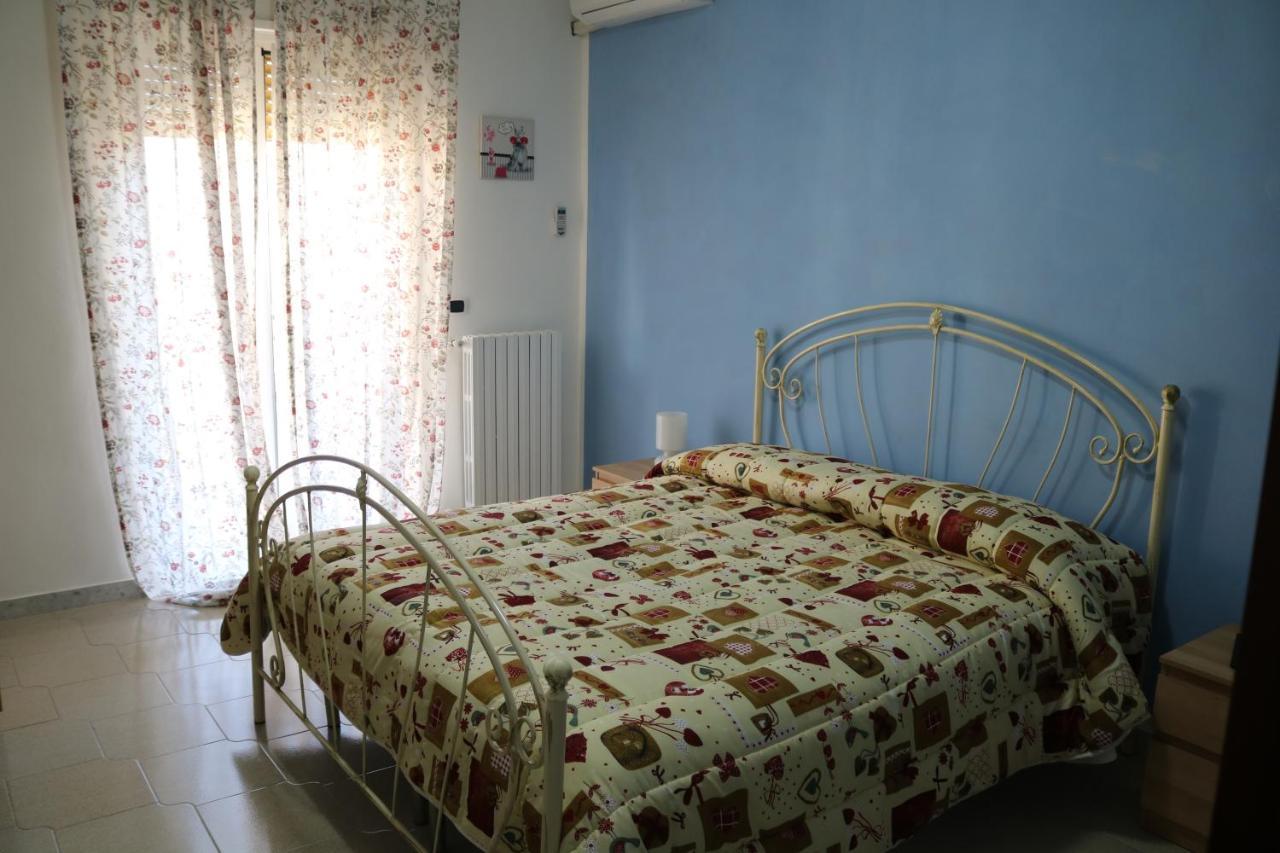 Le Tre Rose Bed & Breakfast Casamassima Eksteriør bilde